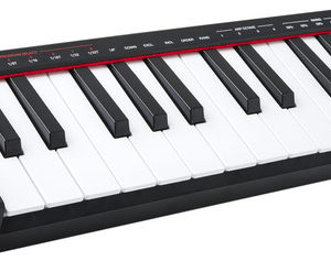 AKAI LPK25